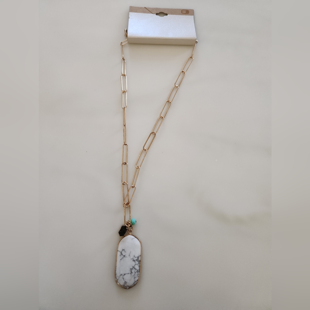 Buckle Gold Tone Paper Clip Pendant Necklace